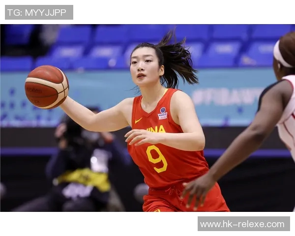 女篮明星李梦晒美照引热议身高体重与肤色成焦点话题